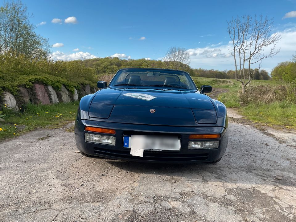 Porsche 944 S2 Cabrio in Glücksburg