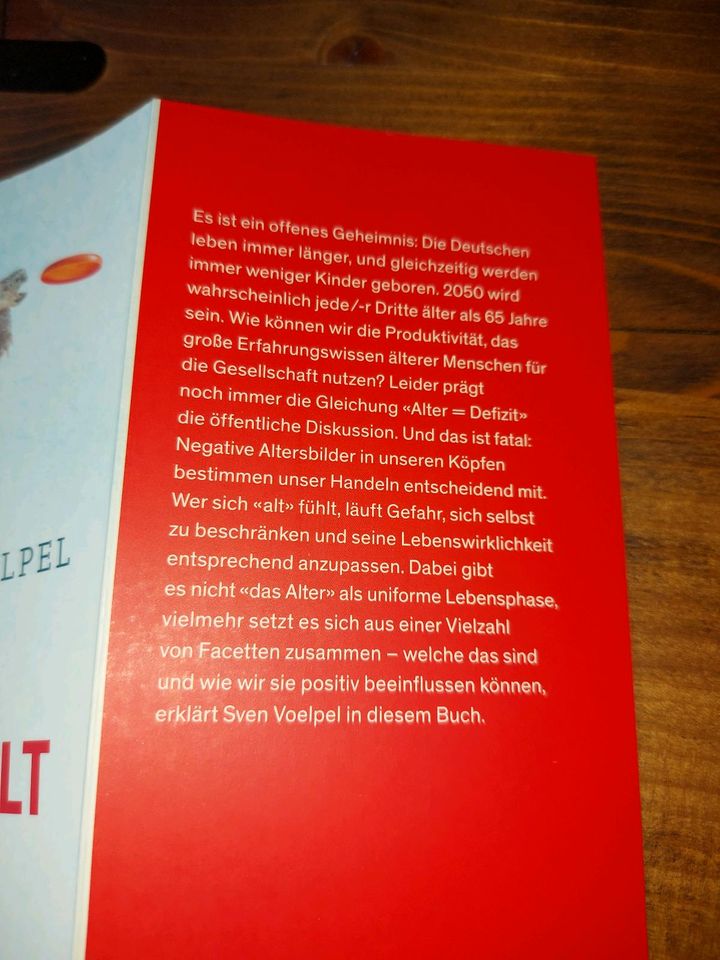 Buch / Hörbuch - Sven Voelpel "Entscheide selbst, wiealt du bist" in Chemnitz