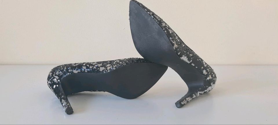 Mango High Heel/ Pumps/  Schwarz -Silber Pailletten in Wunstorf