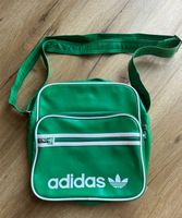 Adidas Tasche im Retro-Design Hessen - Butzbach Vorschau