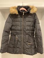 Schwarze Steppjacke mit Gürtel Pimkie Bayern - Hersbruck Vorschau