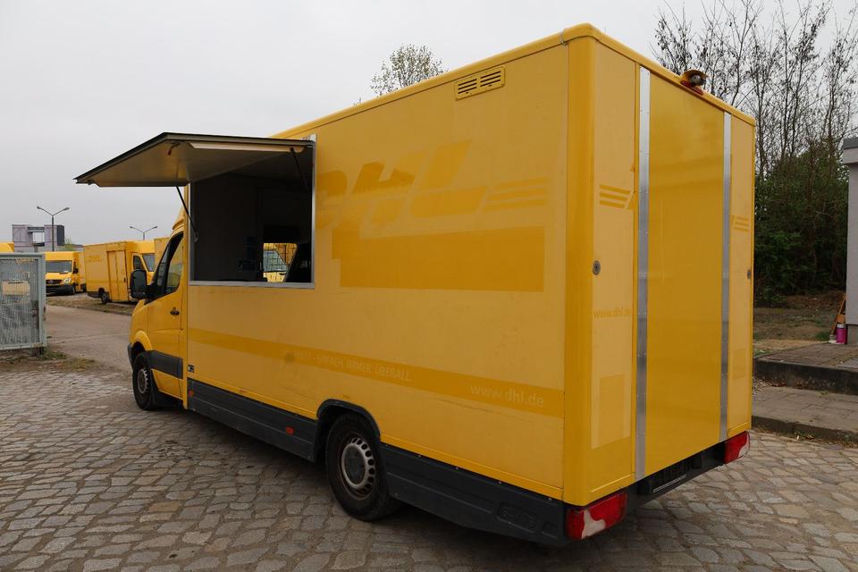 Mercedes-Benz Wohnmobil mit Aufstellklappe links und rechts in Magdeburg