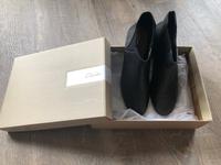 Flache Stiefelette von CLARKS schwarz, Leder, Größe 39,5 Harburg - Hamburg Neuenfelde Vorschau