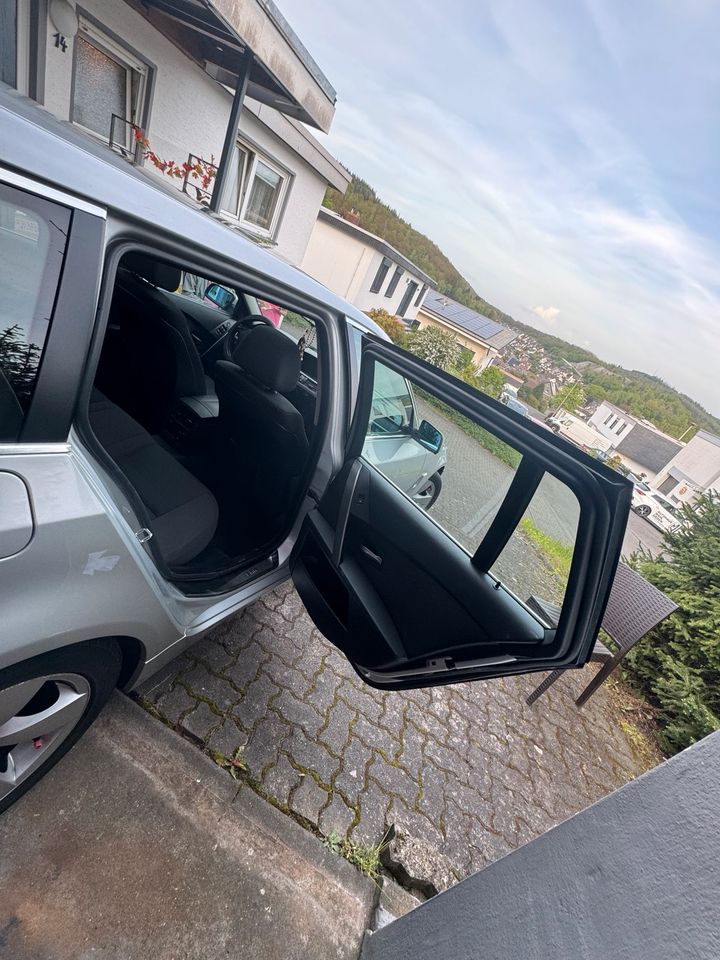 BMW 520 D tip top in Siegen