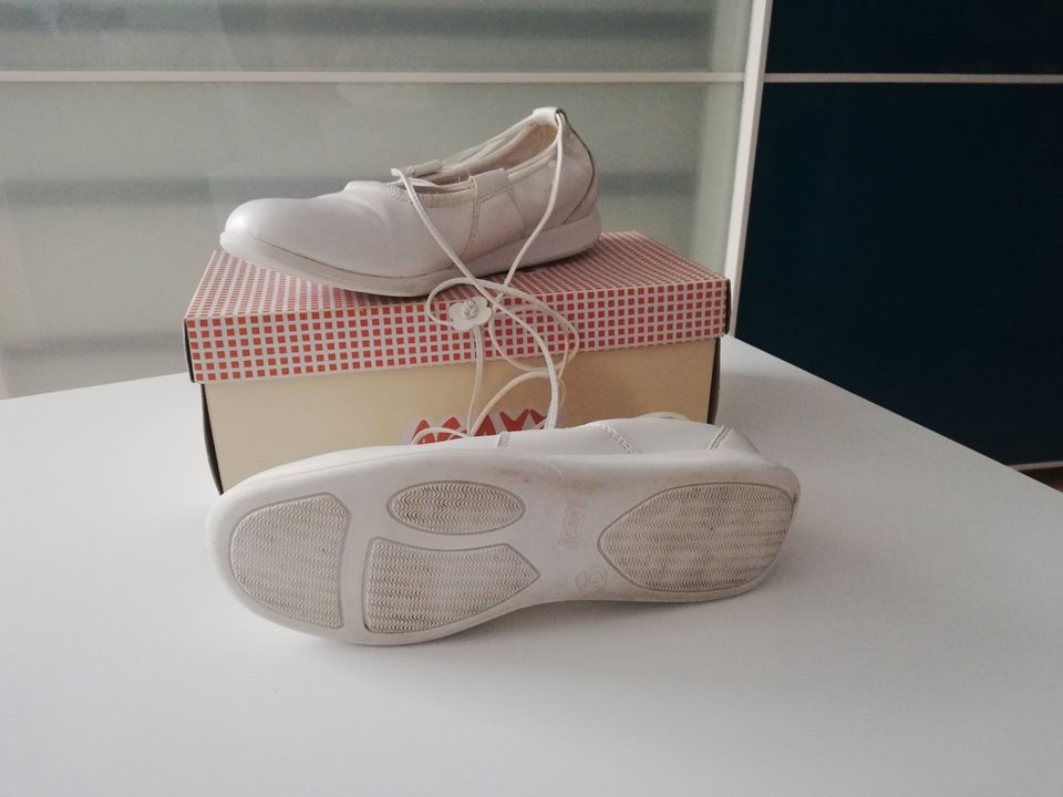 Kommunionschuhe Ballerina Größe 35 in Kassel