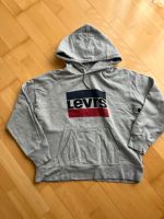 Levi’s pullover grau rot M 38 Hessen - Ehringshausen Vorschau