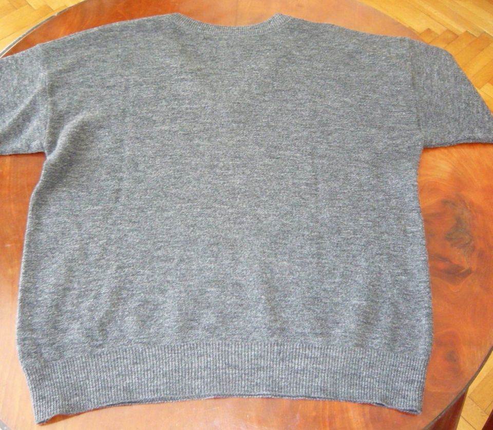 Vintage Pulli Lacoste grau Uni in Berlin