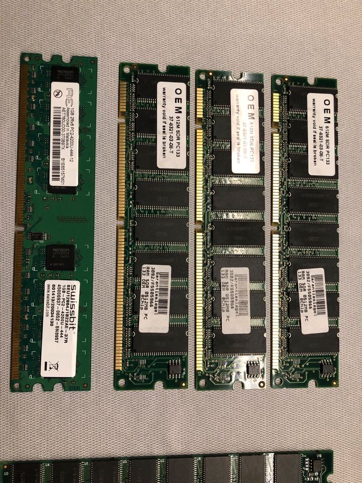 Kingston DDR2 240-Pin, PC2 | DDR333 | PC133 in Wettstetten