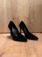 Schwarze Samt-Stillettos von Topshop, Gr. 36 Brandenburg - Schildow Vorschau