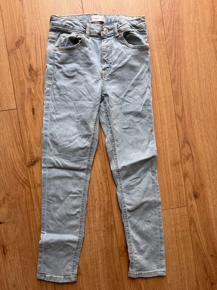 Jeans Mango Gr.140 in Alsbach-Hähnlein