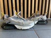Nike Air Max 2090 – Sneaker in Grau/Weiß Gr. 38 Niedersachsen - Braunschweig Vorschau