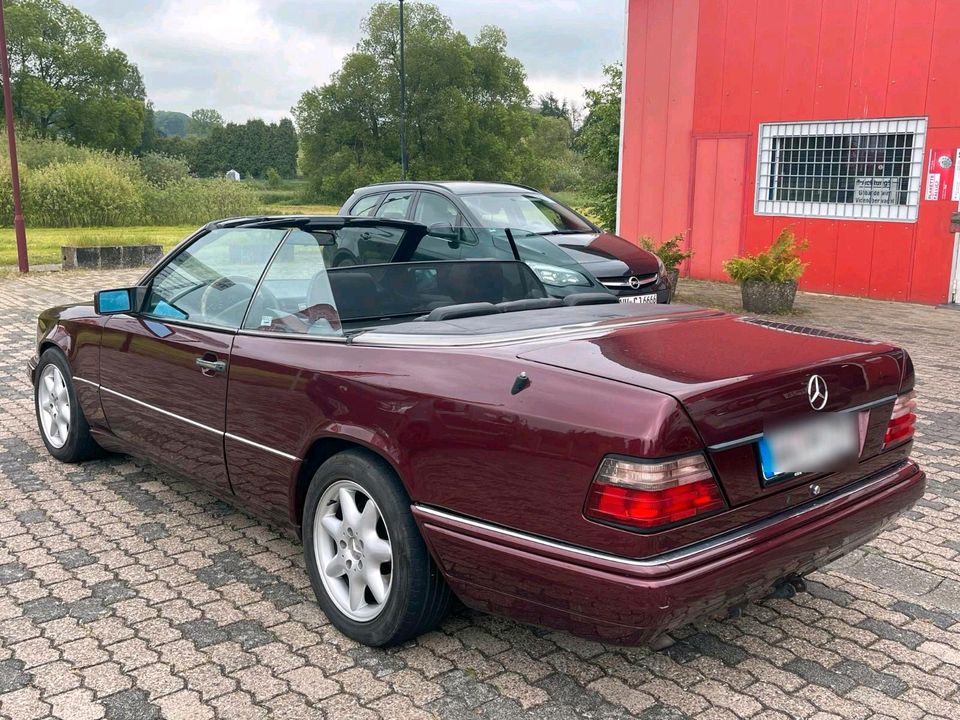 MB 200 E Cabrio Final Edition in Girkenroth