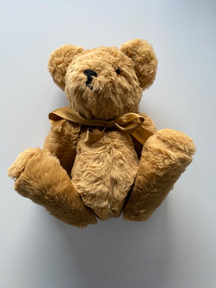 Teddybär alt sammeln in Heiligenhafen 