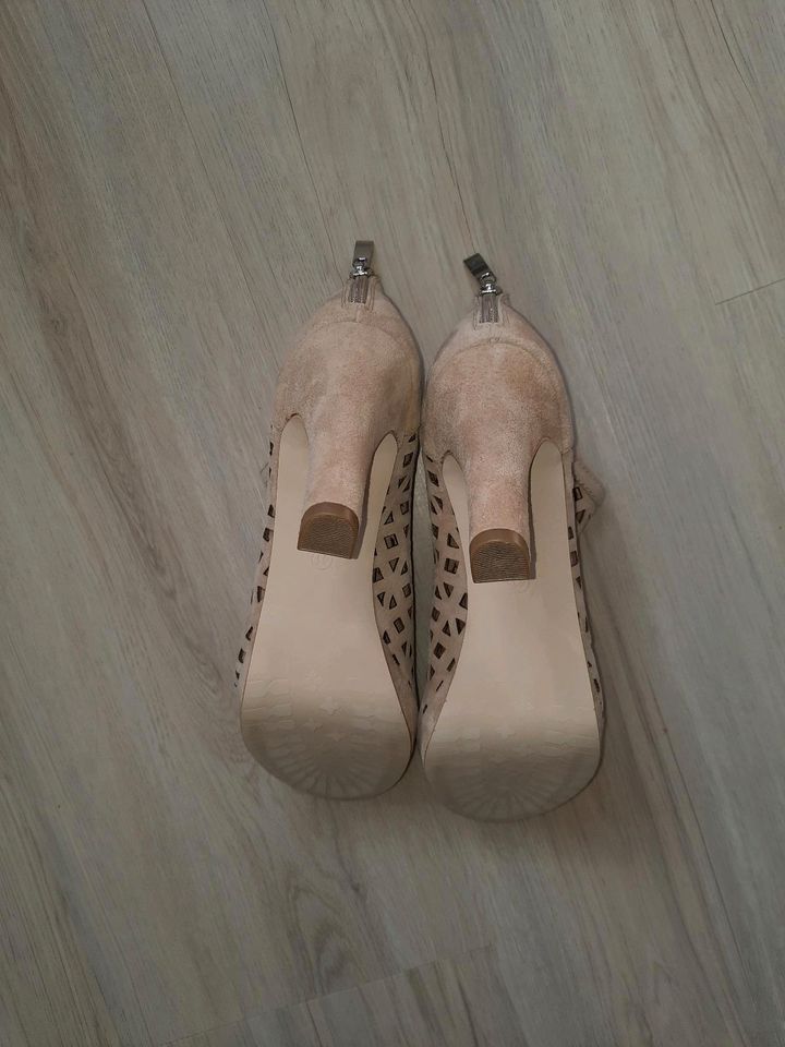 Pier One Sandalette, High Heel, neu, Leder, beige, 41, NP: 75€ in Essen