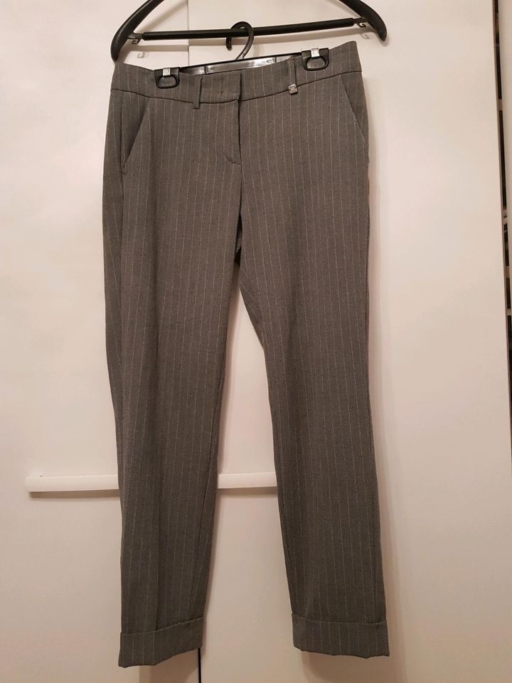 Raffaello Rossi Damen Hose. gr 38 . Grau in München