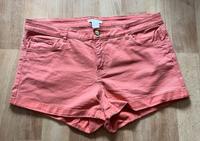 Jeans-Shorts / Hotpants von H&M / Größe 42 Baden-Württemberg - Elztal Vorschau