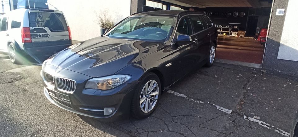 BMW 5er 520D F11 Vollleder MwSt COC Professional in Attendorn