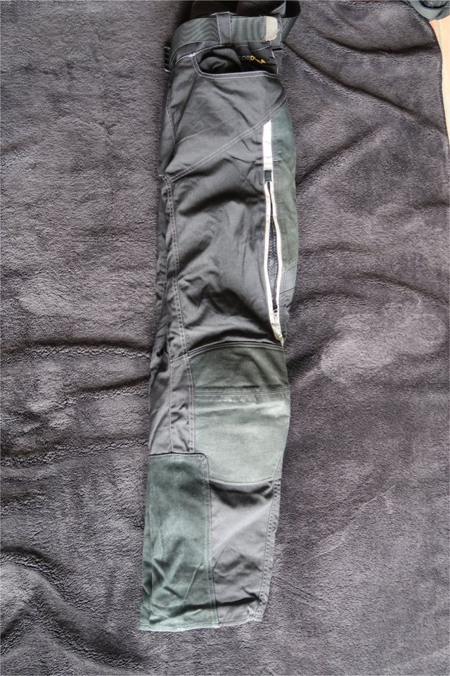 Reusch Touren Textil/Lederhose XXL in Windeby