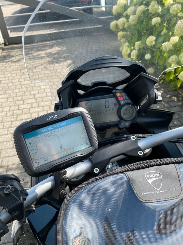 Ducati Multistrada 1200 S in Ahlen