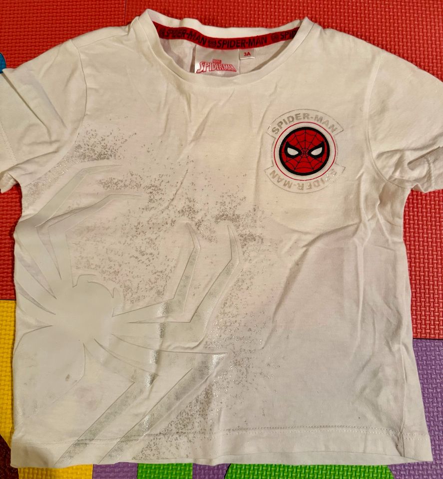 Gr 98 Marvel Spiderman T Shirt Neu  weiß in Berlin
