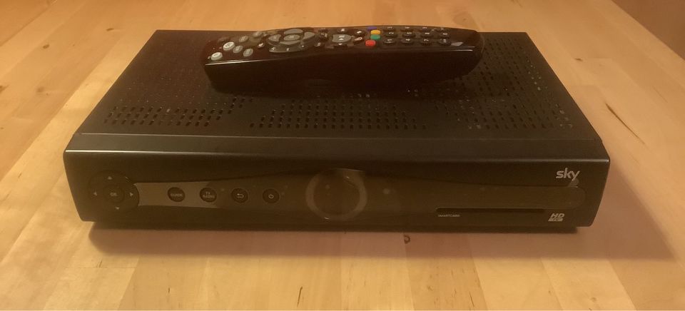 Sky Humax PR-HD3000C Digital DVB-C Kabel Receiver in Neusäß