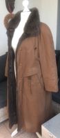 Trenchcoat Pelzmantel Wendemantel Wintermantel Gr.44 Nordrhein-Westfalen - Moers Vorschau