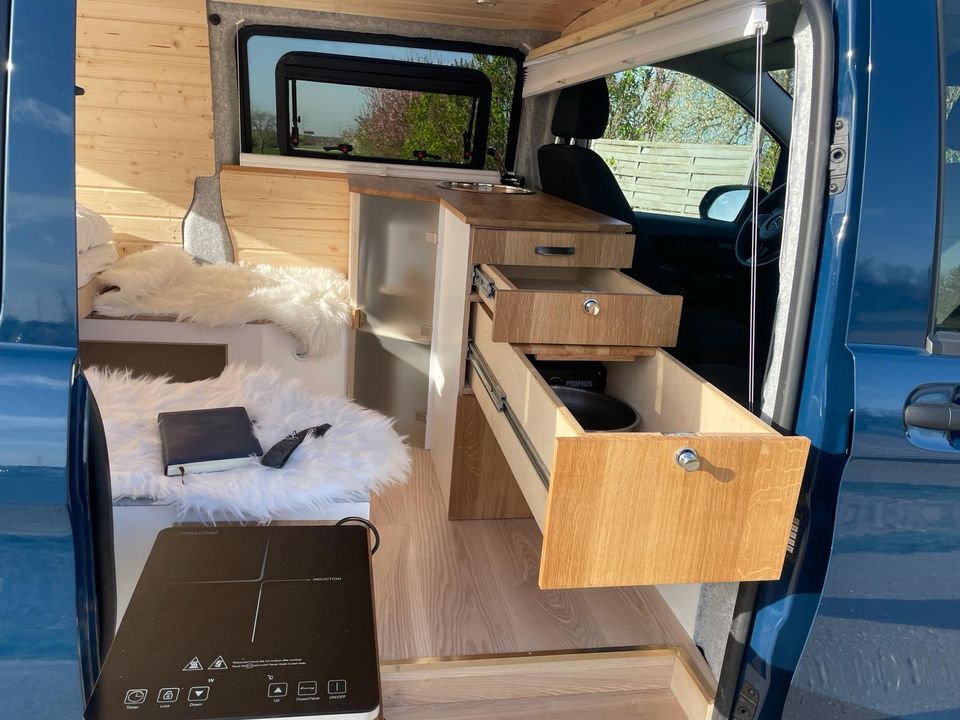 Mercedes Vito Camper Luxusausbau von Ihrem Wunschfahrzeug in Freiburg im Breisgau