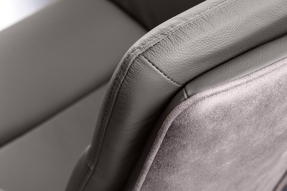 Sessel Leder Drehbar 360° Design Stuhl taube Tisch Esszimmerstuhl in Bad Schwartau
