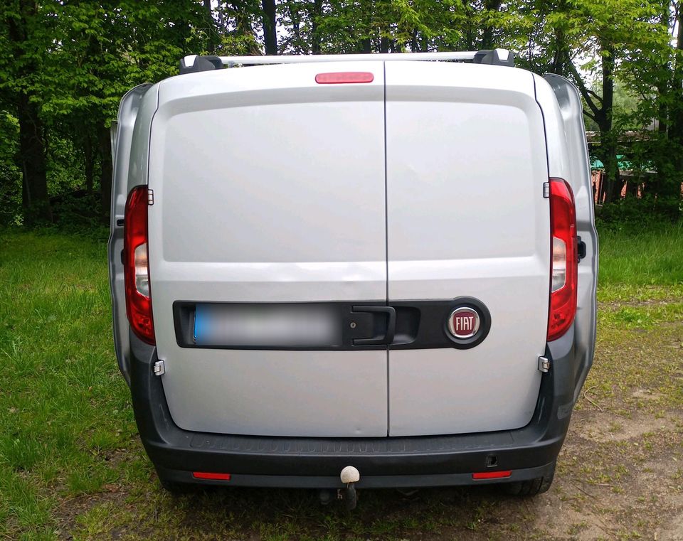 Fiat Doblo 1.6 JTD  Typ 263 Cargo in Mössingen