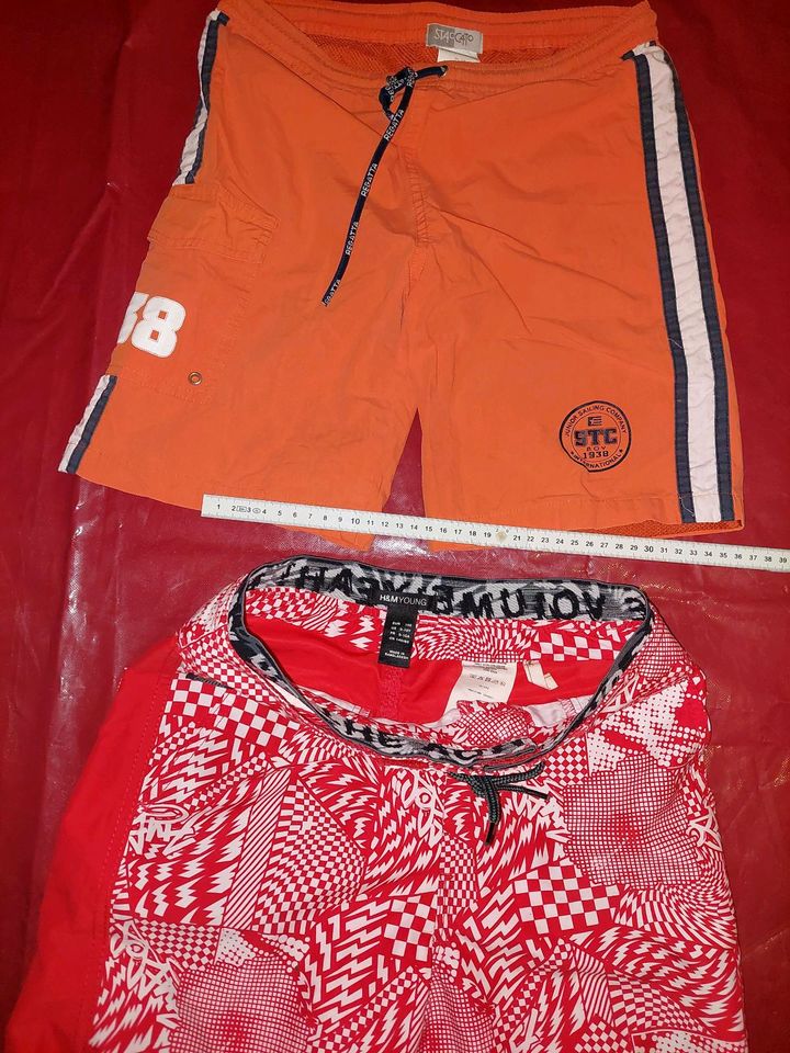 Badehose shorts gr140 rot weiß,  (0E: 128 - orange in Frankfurt am Main