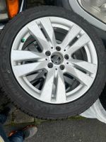 Mercedes Benz E Allwetterreifen  mit Alufelgen Original 235/45/17 Nordrhein-Westfalen - Herne Vorschau