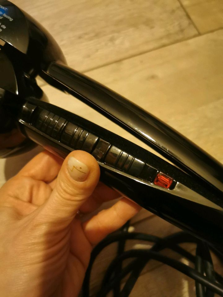 Babyliss Locken Styler Haarfön in Gommern