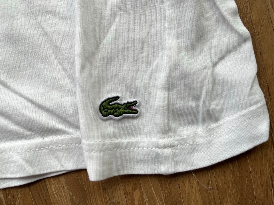 Lacoste T-Shirt 6 116cm weiß in Berlin