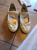 Schuhe Kommunionschuhe 37 Balerina Top Zustand wie Neu Saarland - Ottweiler Vorschau