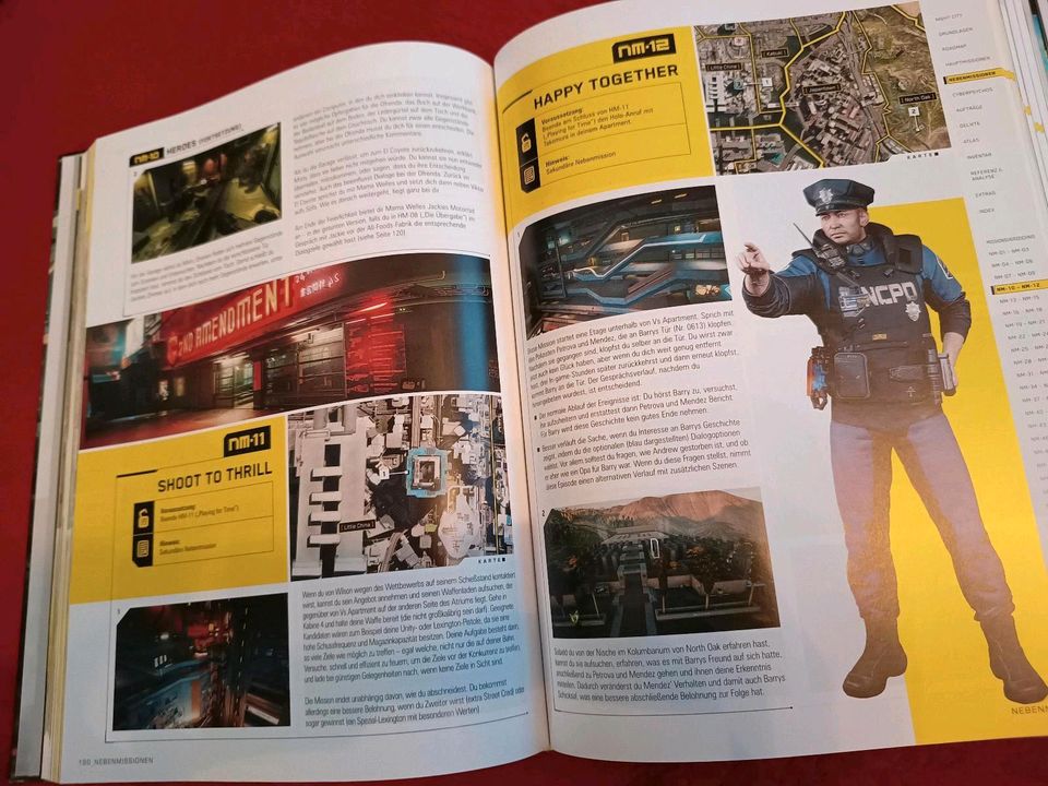 Cyberpunk 2077 - Das offizielle Buch – Collector’s Edition (2020) in Werder (Havel)