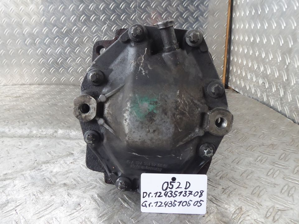 Mercedes W202 Differential A1243513708 A1243510505 Ü:3,27 3:27 in Rastatt