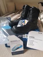 NEU Original Haix Black Eagle Safety 50 high 42 Einsatzstiefel S3 Hessen - Karben Vorschau