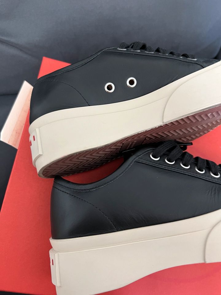 Marni Pablo Sneakers schwarz 36 mit OVP in München