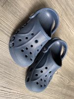 Crocs Schuhe für Kinder / Hausschuhe Berlin - Reinickendorf Vorschau