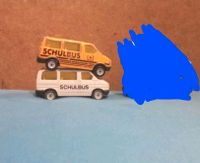 SIKU VW T4 Schulbus Orange/Weis Modellauto/Spielzeugauto Baden-Württemberg - Börtlingen Vorschau