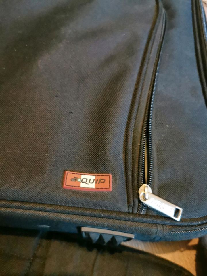 Laptop Tasche groß in Wachtberg