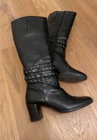 Högl Stiefel schwarz Gr. 6,5 39,5 Nieten Hessen - Wehretal Vorschau