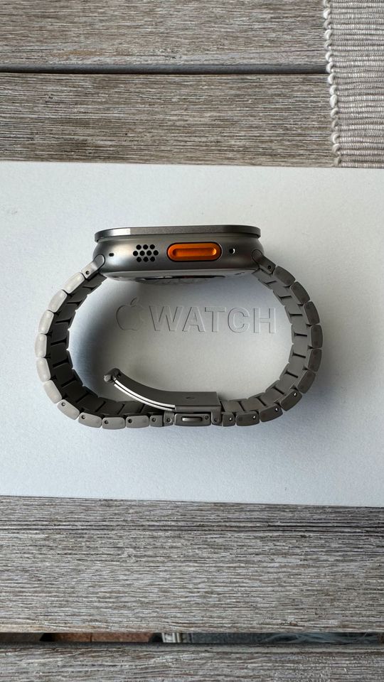 Reserviert für Andreas Apple Watch Ultra mit Titanarmband in Herten