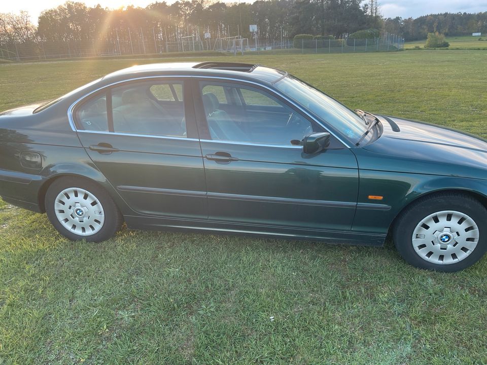 BMW e 46 320i*Tüv neu in Bexbach