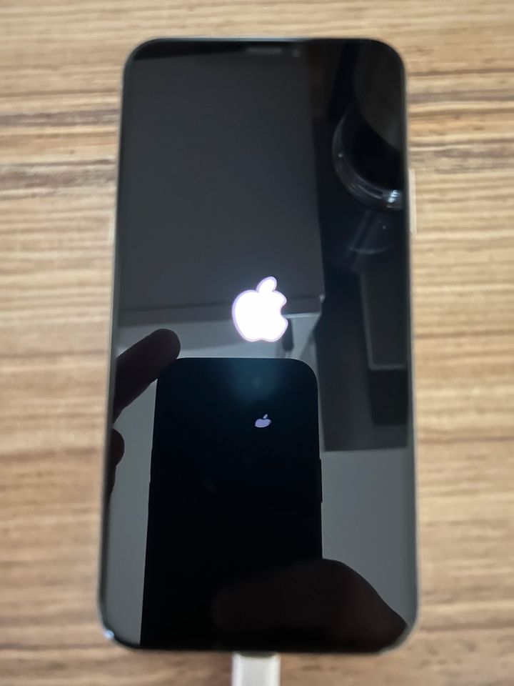 iPhone X weiß 64 gb in Rieste