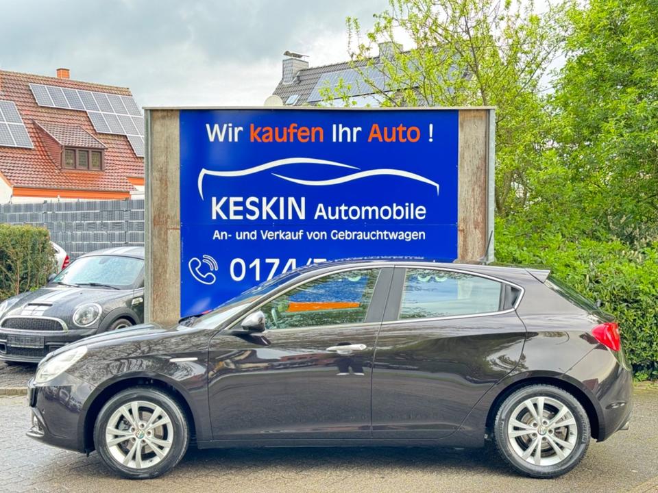 Alfa Romeo Giulietta Turismo*1.HAND*XENON*ALU*KLIMATR*TEMP* in Ahlen