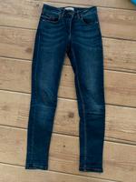 Next Mädchen Jeans Gr. 158 wie neu Thüringen - Wutha-Farnroda Vorschau