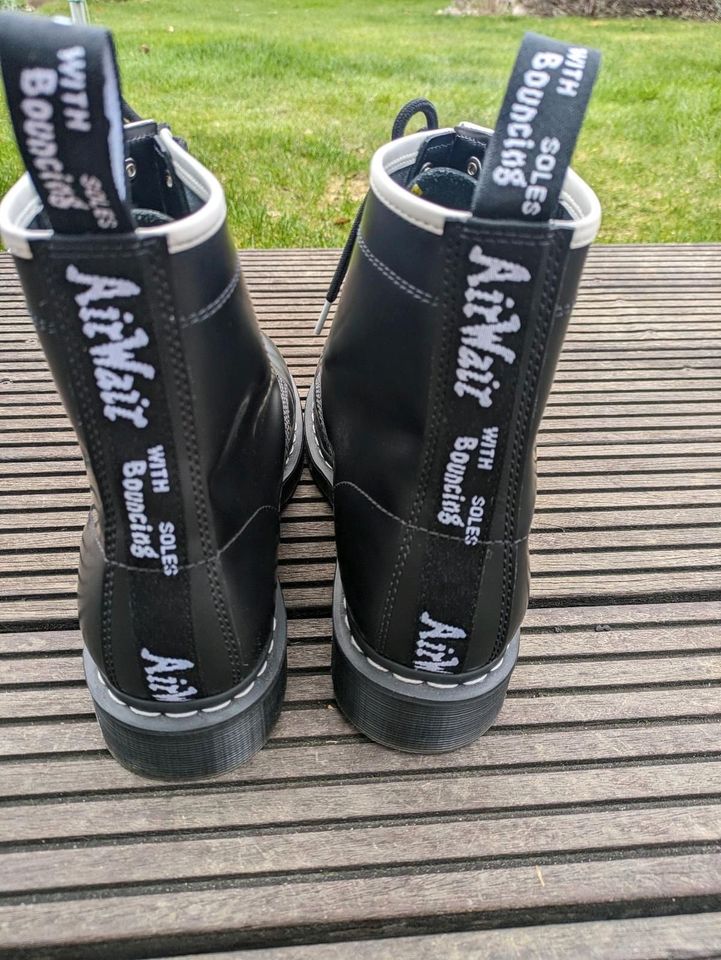 Dr. Martens Stiefel, wie neu in Chemnitz