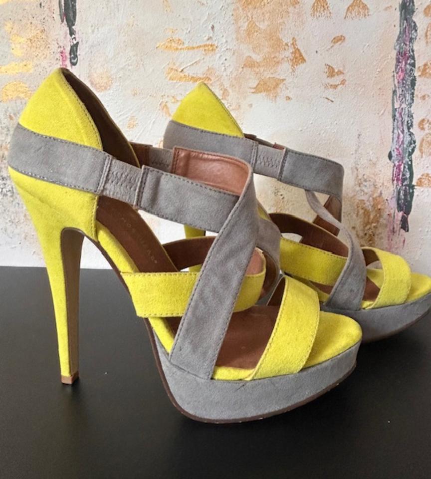 ❤️ Riemchen Pumps High Heels 39 getragen Sammler Stöckelschuhe in Stuttgart