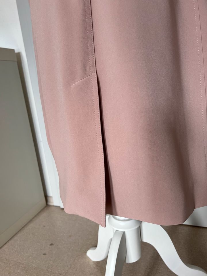 H&M Trenchcoat altrosa rosa rose Mantel 38 neu in Ehningen